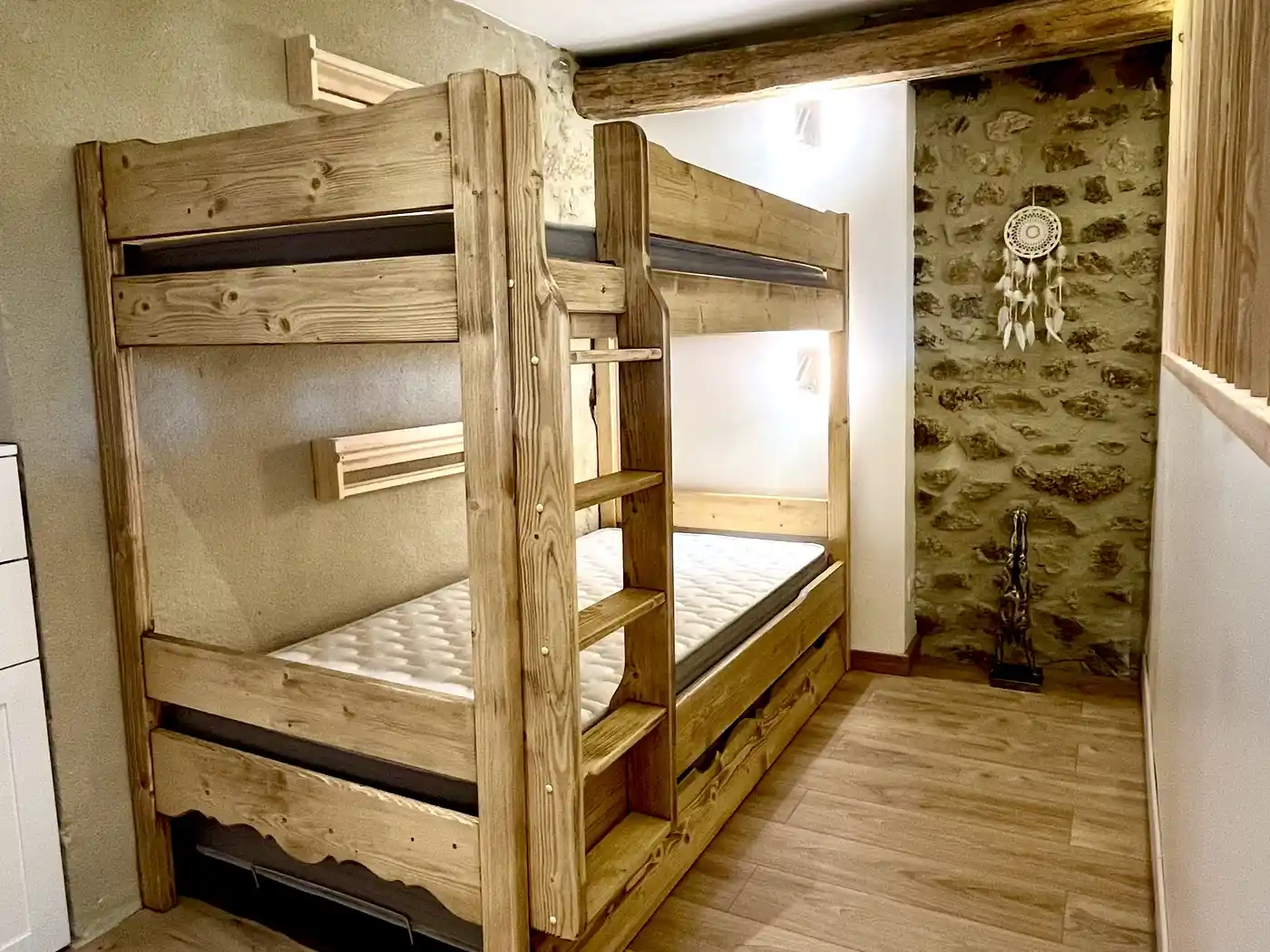 vue intéreur d'une chambre confortable